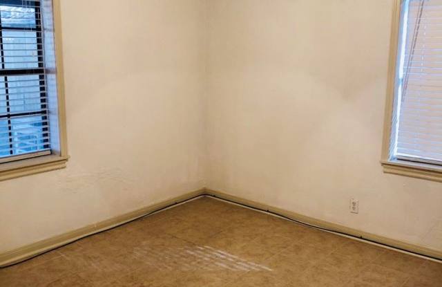 7517 Edna Street Gallery 2