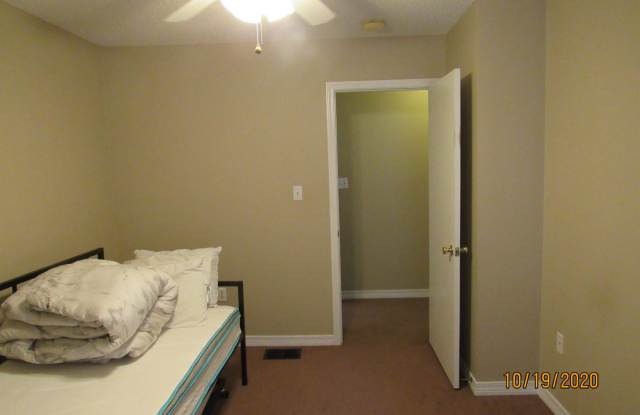 1853 Whispering Oaks Lane photos photos