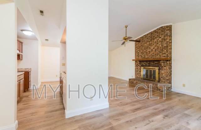 7821 Cloughy Circle Gallery 2