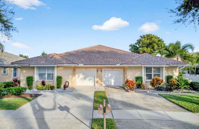 233 W Coral Trace Circle W - 233 West Coral Trace Circle, Delray Beach, FL 33445