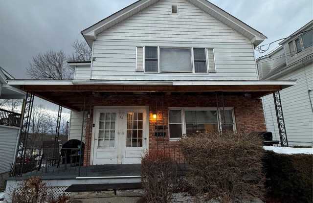 90 W Main Street photos photos