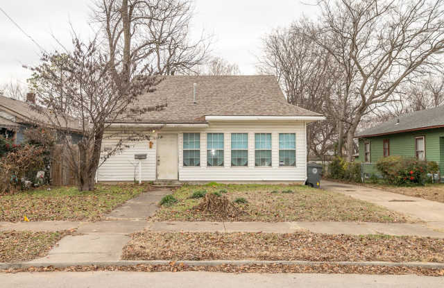 Must see in Kendall-Whittier! photos photos