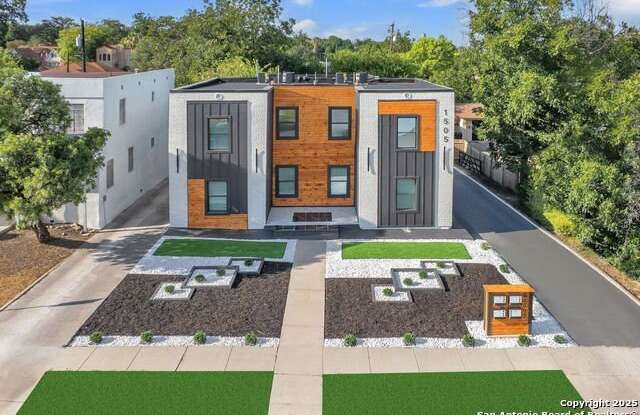 1505 W WOODLAWN AVE photos photos