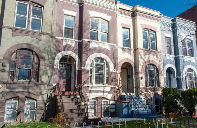 357 Madison Ave - 357 Madison Avenue, Albany, NY 12210