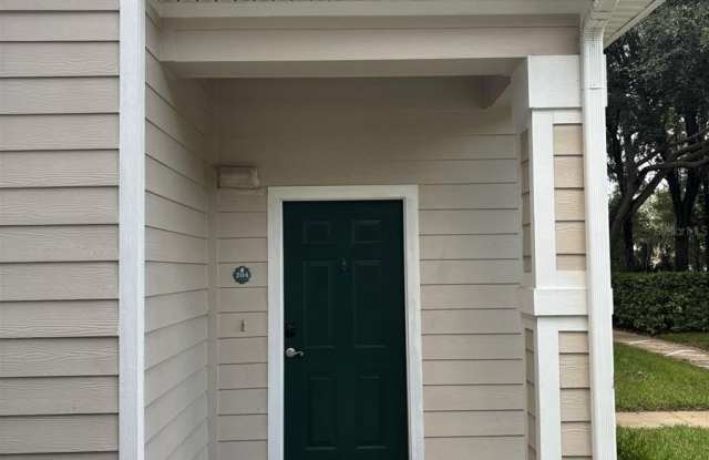 1300 EASTERN PECAN Place Gallery 1