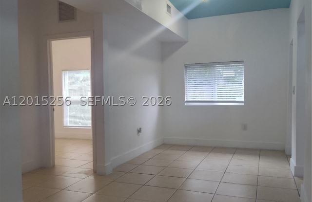 8028 NW 5th Ct Gallery 1