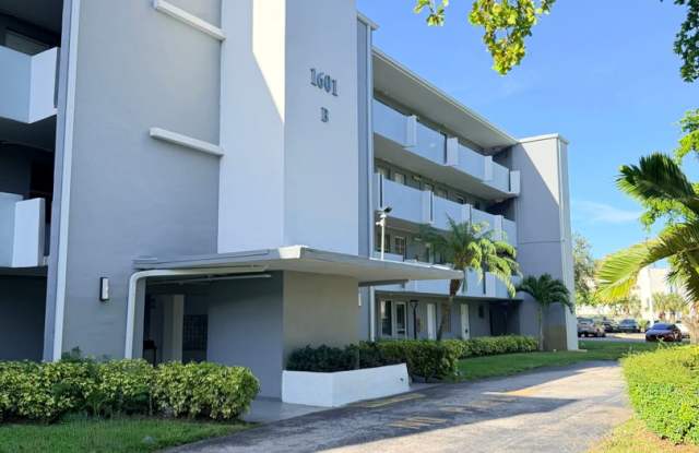 Location Location! Section 8 Welcome! Annual Rental Available Gallery 1
