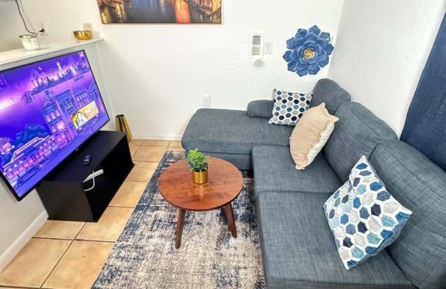 1430 N Stacy Street N photos photos