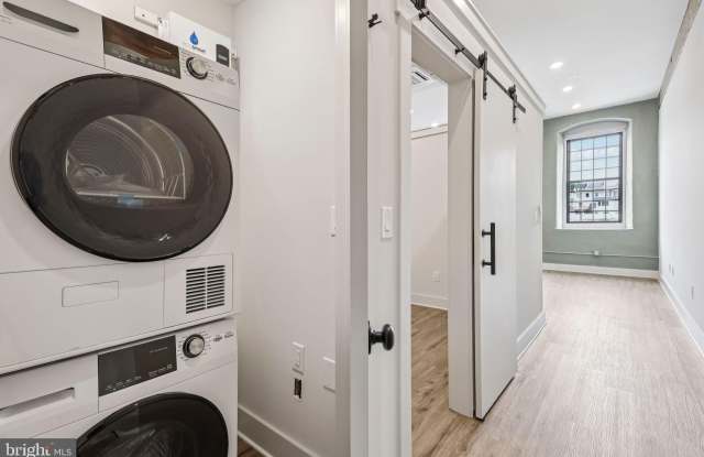 201 LEVERINGTON Avenue unit: 107 photos photos 201 LEVERINGTON Avenue unit: 107 photos photos