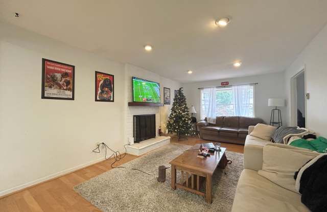 Spacious Home in Blacksburg VA. photos photos