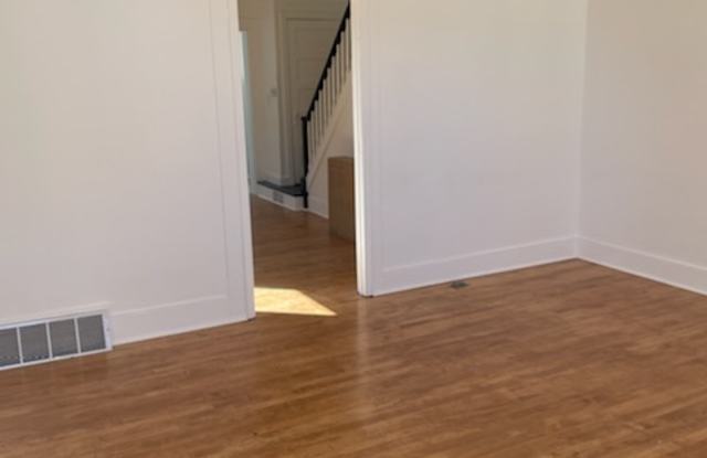 517 N Illinois photos photos