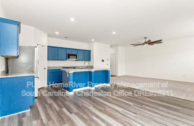 484 Pender Woods Dr Gallery 4