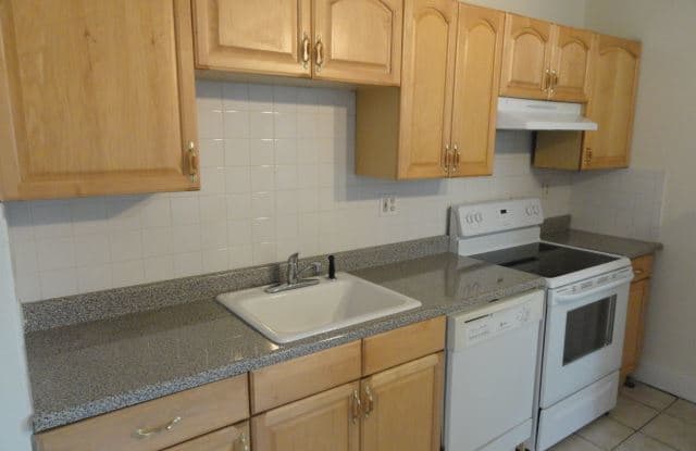 38 Bond St 1R - 38 Bond St, Somerville, MA 02145