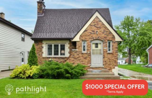 2228 North 115th Street - 2228 North 115th Street, Wauwatosa, WI 53226