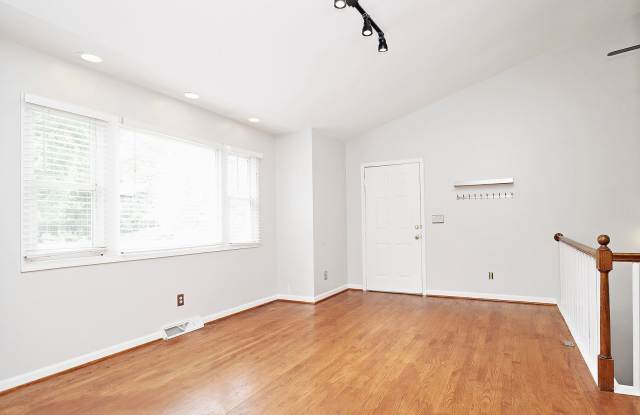 Pet-Friendly Fry's Spring Duplex With Fenced Yard Gallery 4
