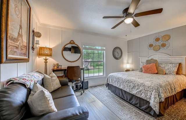 Charming Studio, one mile to the beach in Cherry Grove, North Myrtle Beach photos photos