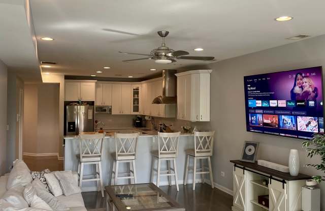 1517 North Ashland Avenue photos photos