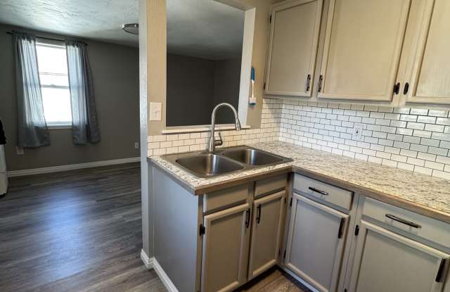 260 North 3rd West - B Gallery 3