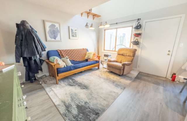 169 Erie Street, Gallery 2