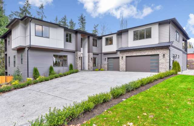 Luxury Bellevue Estate in Prestigious Bridle Trails For Rent photos photos
