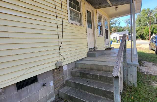 120 HILLCREST DR Gallery 4