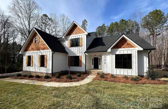 302 Lester Davis Road - 302 Lester Davis Road, Union County, NC 28173 302 Lester Davis Road - 302 Lester Davis Road, Union County, NC 28173