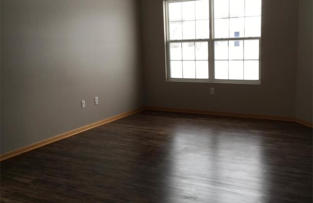 2413 Walden Lane Gallery 4