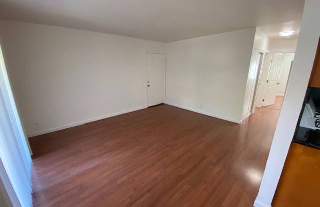 1835 Robin Ln Gallery 3