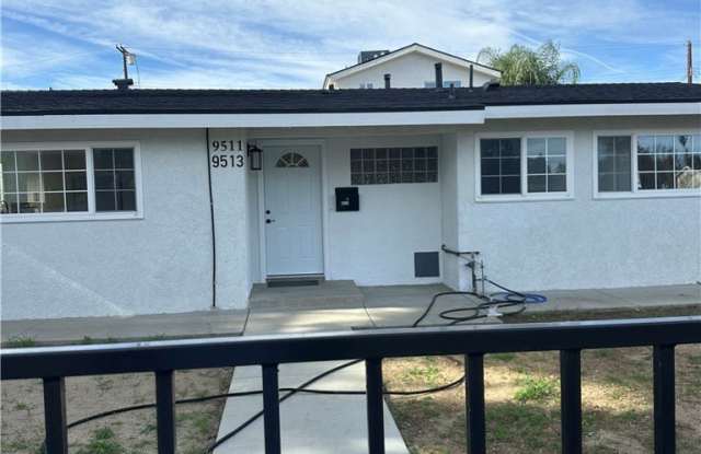 9511 Hayvenhurst Alley photos photos