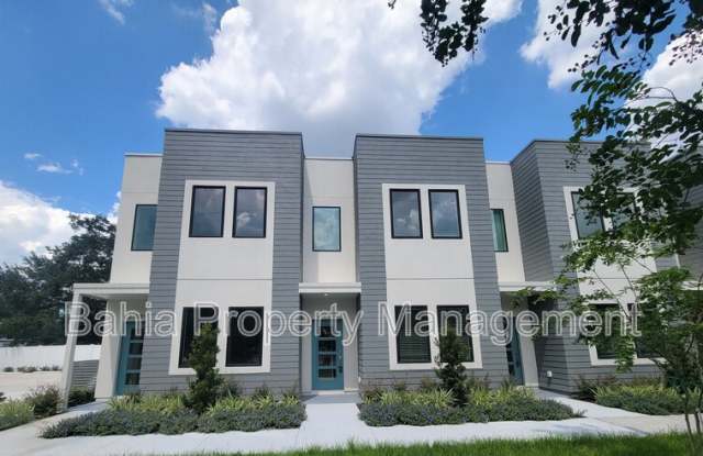 2108 E 22nd Ave photos photos