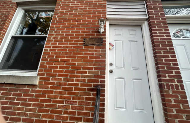 Move-In Ready 3BR Row Home in North Philly – Updated Kitchen & Bath Gallery 4