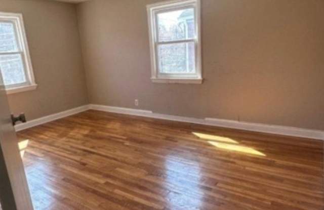 323 Union Ave - 323 Union Avenue, Irvington, NJ 07111