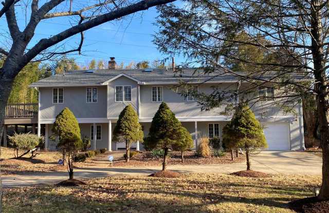 9917 BETTEKER LANE - 9917 Betteker Lane, Travilah, MD 20854