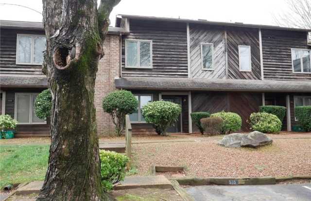 5352 Larch Court photos photos