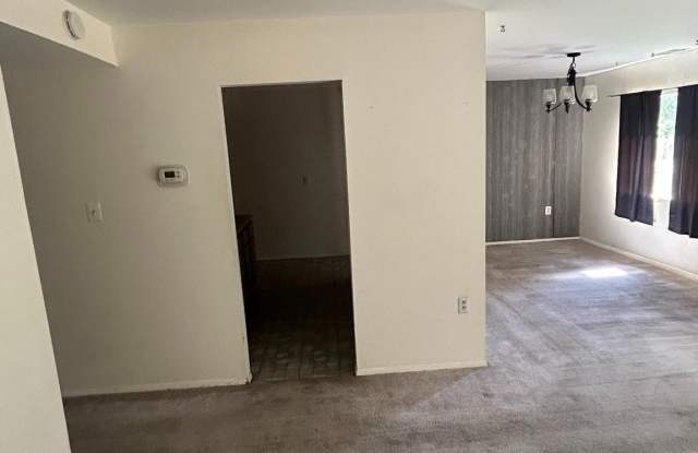 354 GATEWATER Court Gallery 4