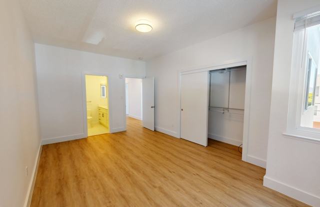 2898 Jackson Gallery 3