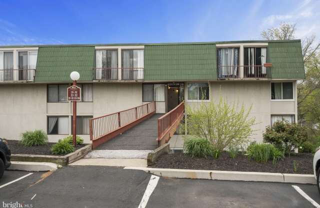 2134 FOREST LANE - 2134 Forest Lane, Schwenksville, PA 19473
