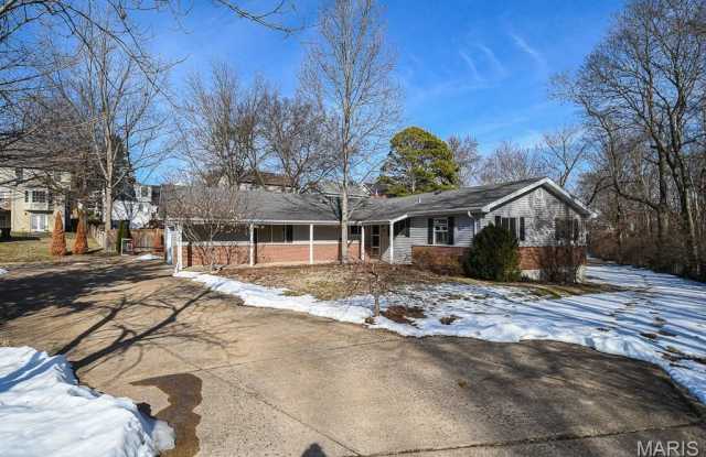 925 Moreland Avenue photos photos