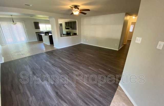 1218 Deerhound Pl Gallery 2