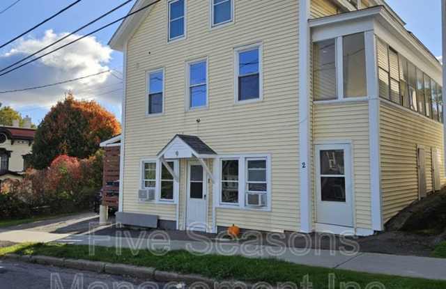 9 Chase Street - 4 photos photos