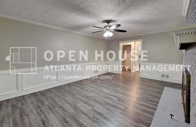 3940 Camrose Place Gallery 3