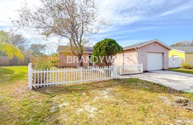 1119 Axlewood Circle - 1119 Axlewood Circle, Brandon, FL 33511