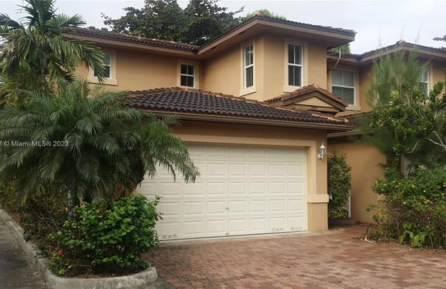 1934 SW 29th Ave - 1934 Southwest 29th Avenue, Fort Lauderdale, FL 33312