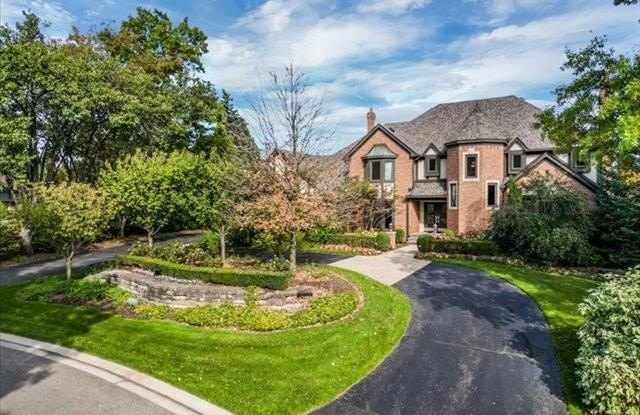 2855 CHESTNUT RUN Drive Gallery 3