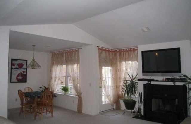 11 Evergreen Dr photos photos