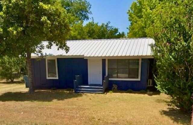 301 S Main Street - 301 South Main Street, Rising Star, TX 76471