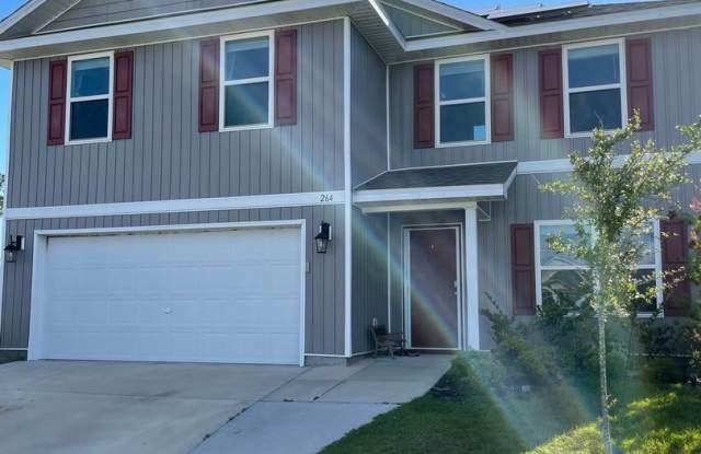 4 bedroom 2 bath - 264 Red Bay Road, Callaway, FL 32404