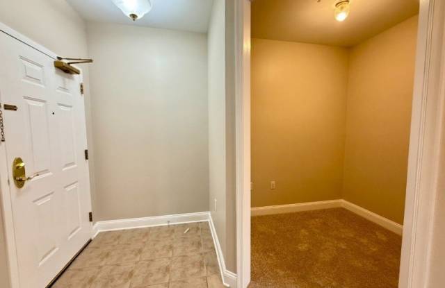 7215 Coventry Ct Gallery 2