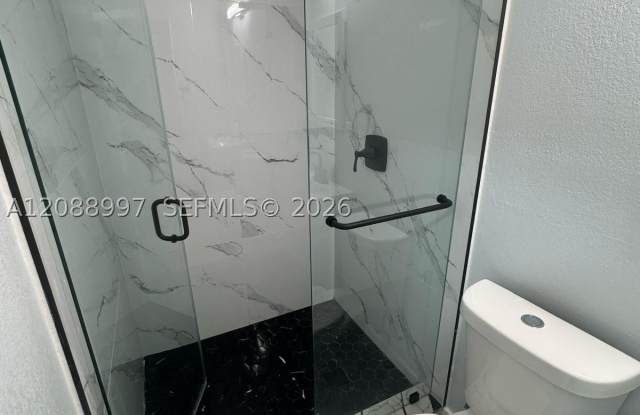 27132 SW 132 ct Gallery 4