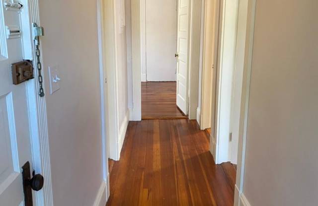 27 Montfern Ave. Gallery 2